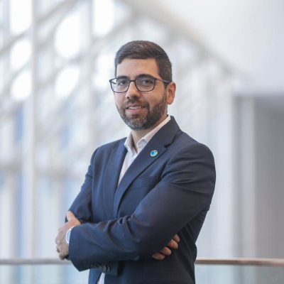 Dr. Leonardo Oliva